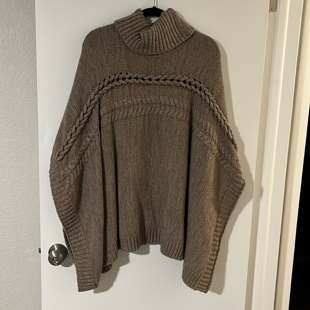 CURATED BY RUA'H KIBRIYA: Pinkish Beige/Black Heathered Cabled Cowl-Neck Poncho